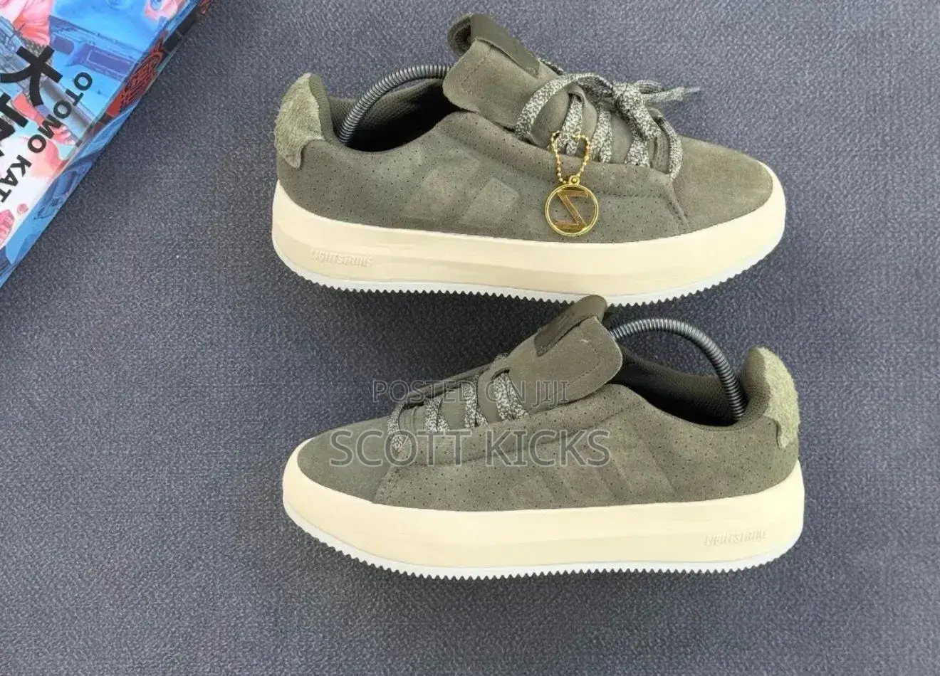 Adidas Acesmash “ Charcoal ”