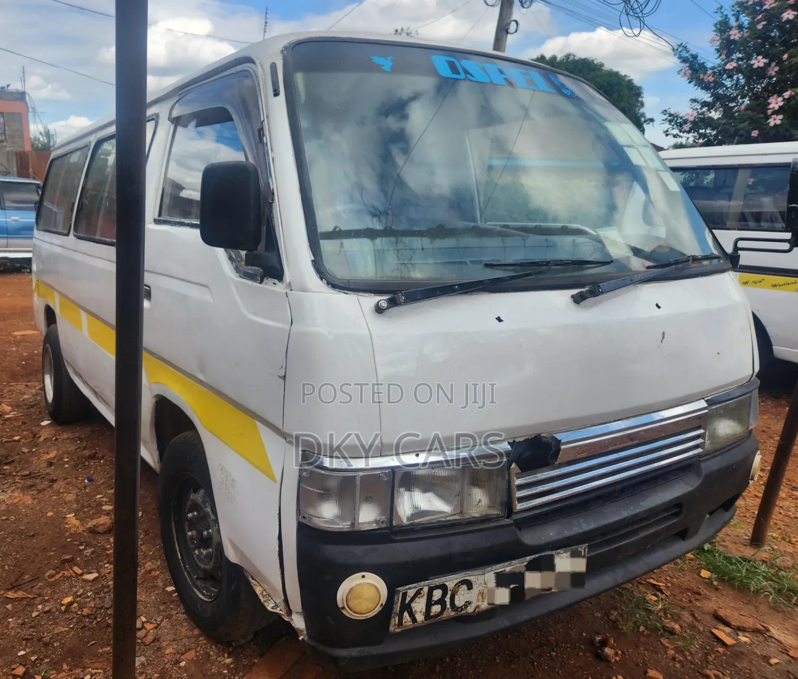Nissan Caravan (Urvan) 2009 White