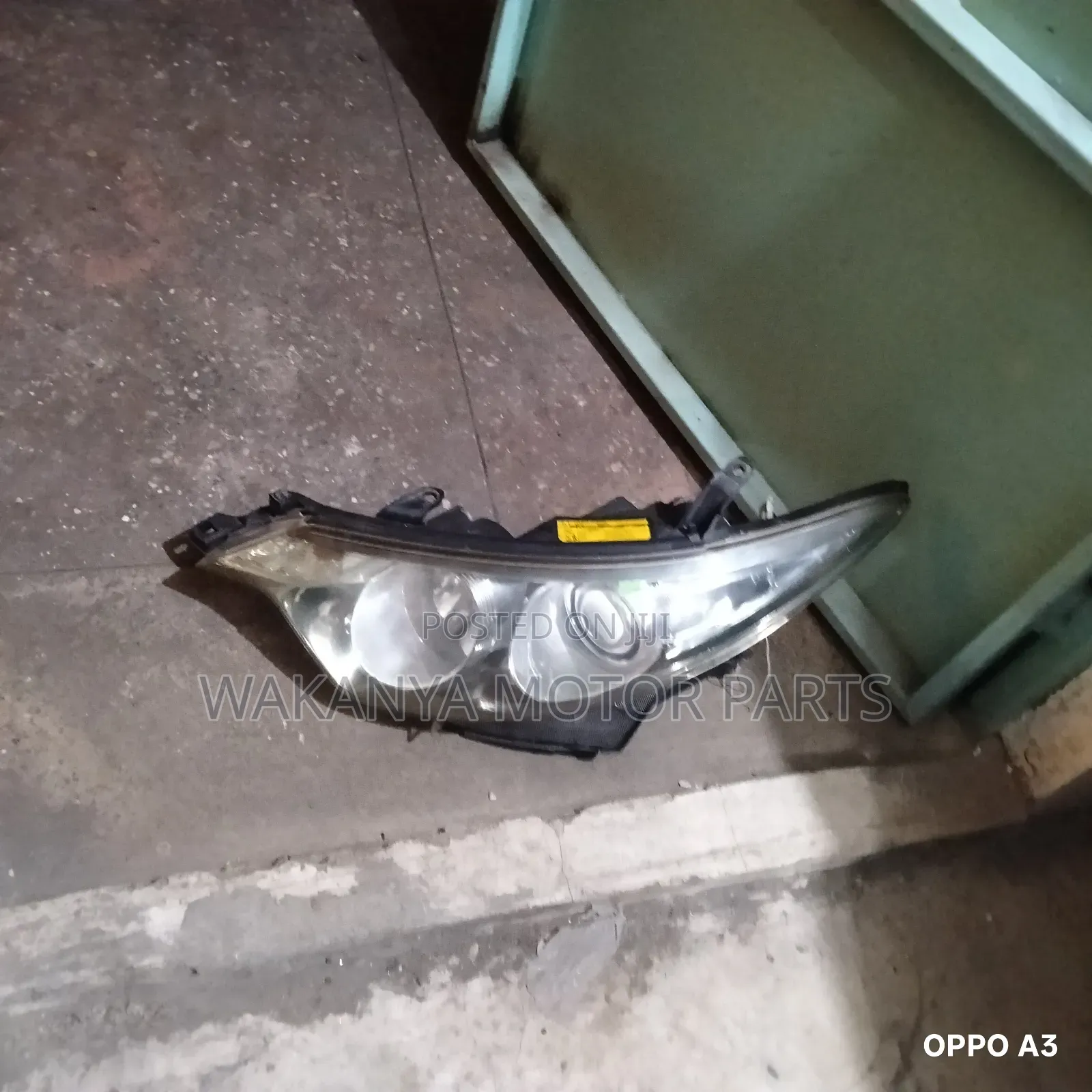 Toyota Estima Model 2008/2009 Xenon Headlamp, Ex Japan Motor Parts
