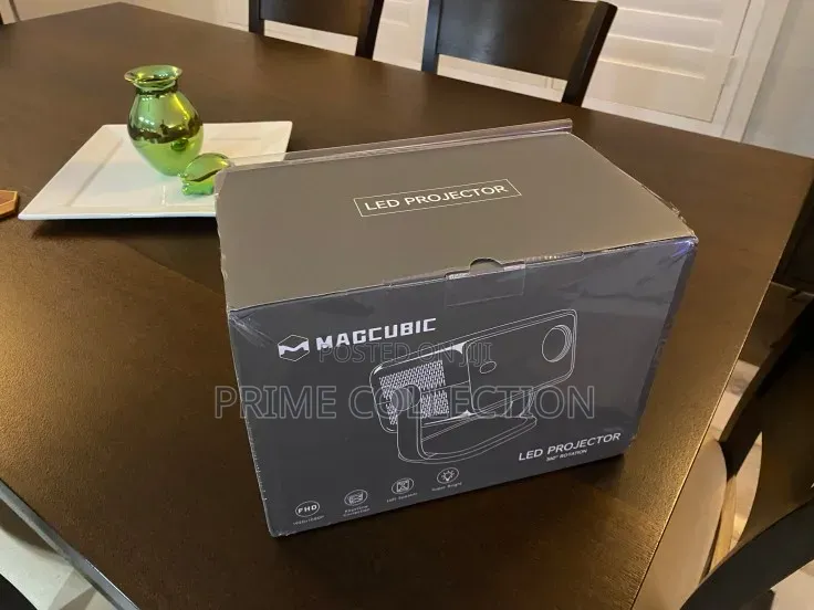 L018 Android Projector 650 Ansi Lumens Native 1080p Support