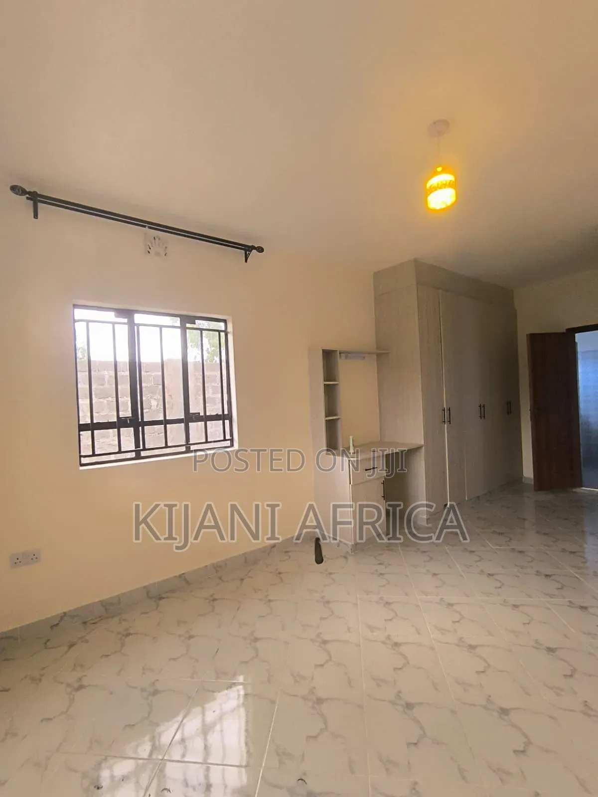 3bdrm Bungalow in Kitengela for sale
