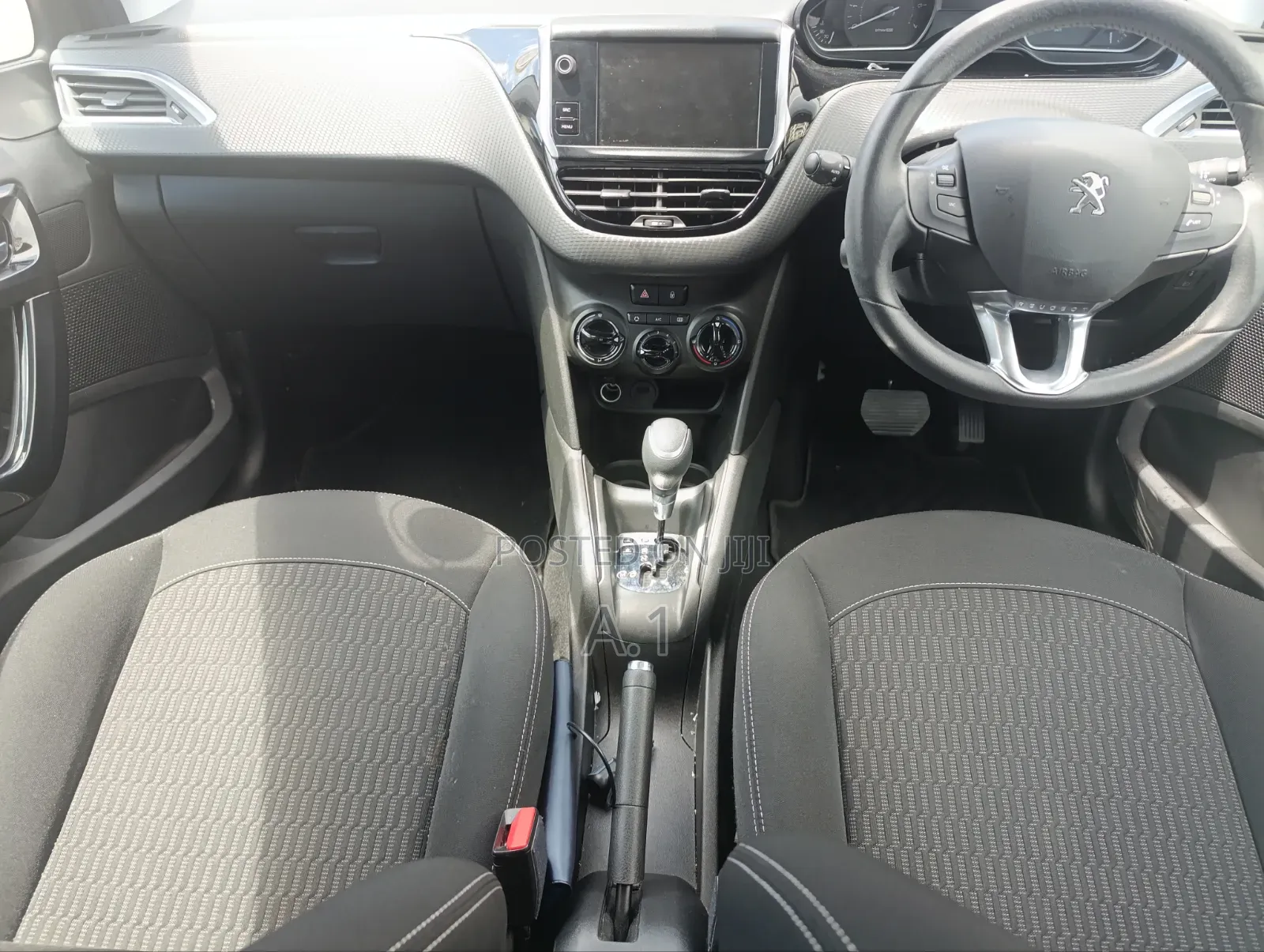 Peugeot 208 2019 Blue