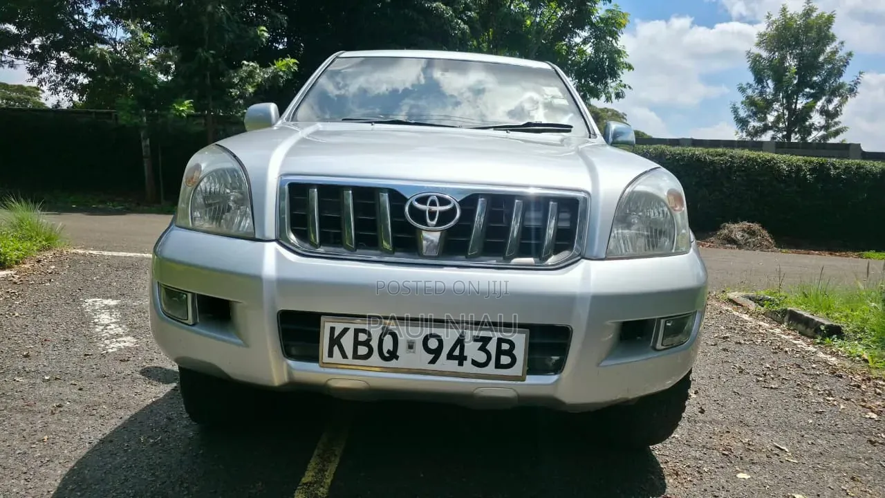Toyota Land Cruiser Prado 2004 Silver