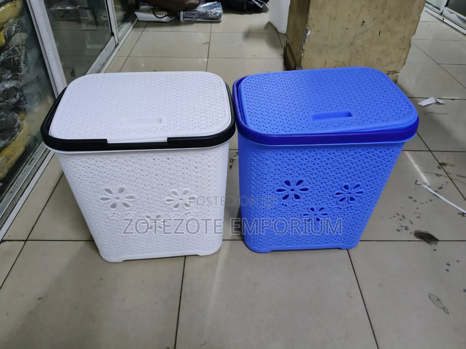 Laundry Basket-With Lid