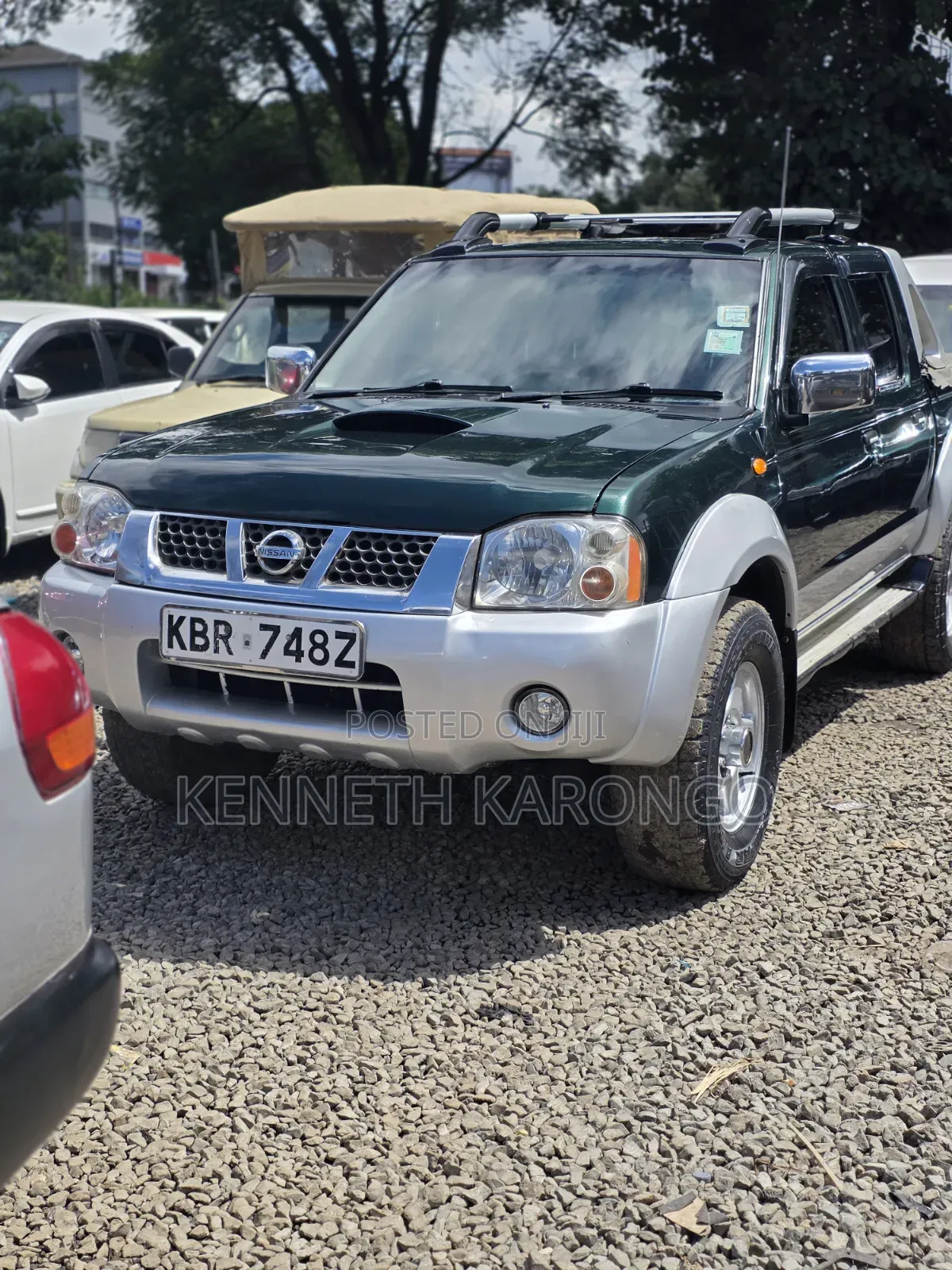 Nissan Hardbody 2005 Green