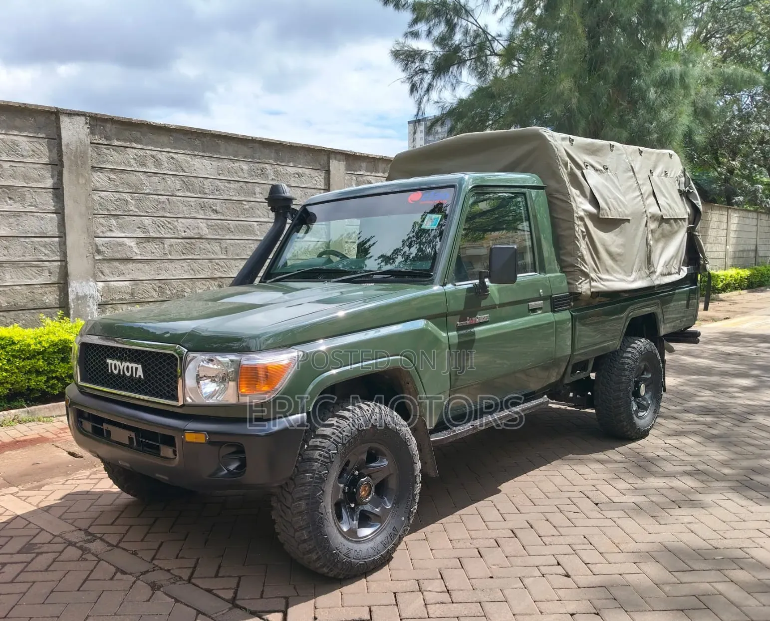 Toyota Land Cruiser 2022 Green