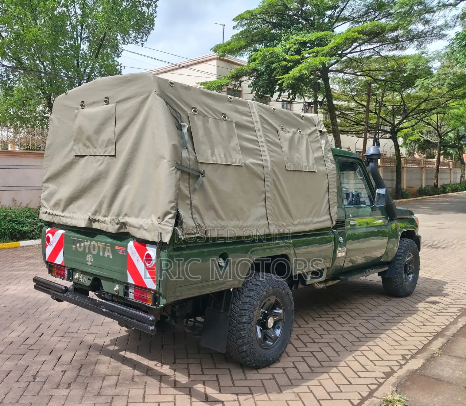 Toyota Land Cruiser 2022 Green