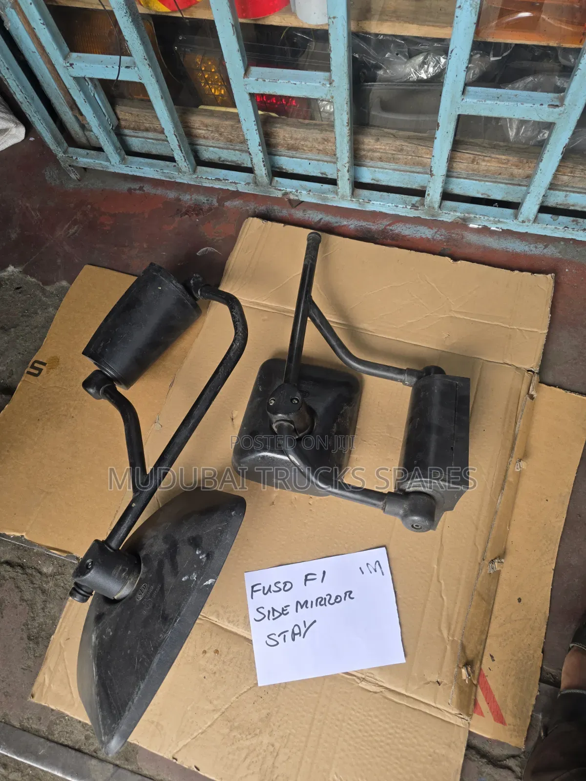 Fuso Fi Side Mirror Stay