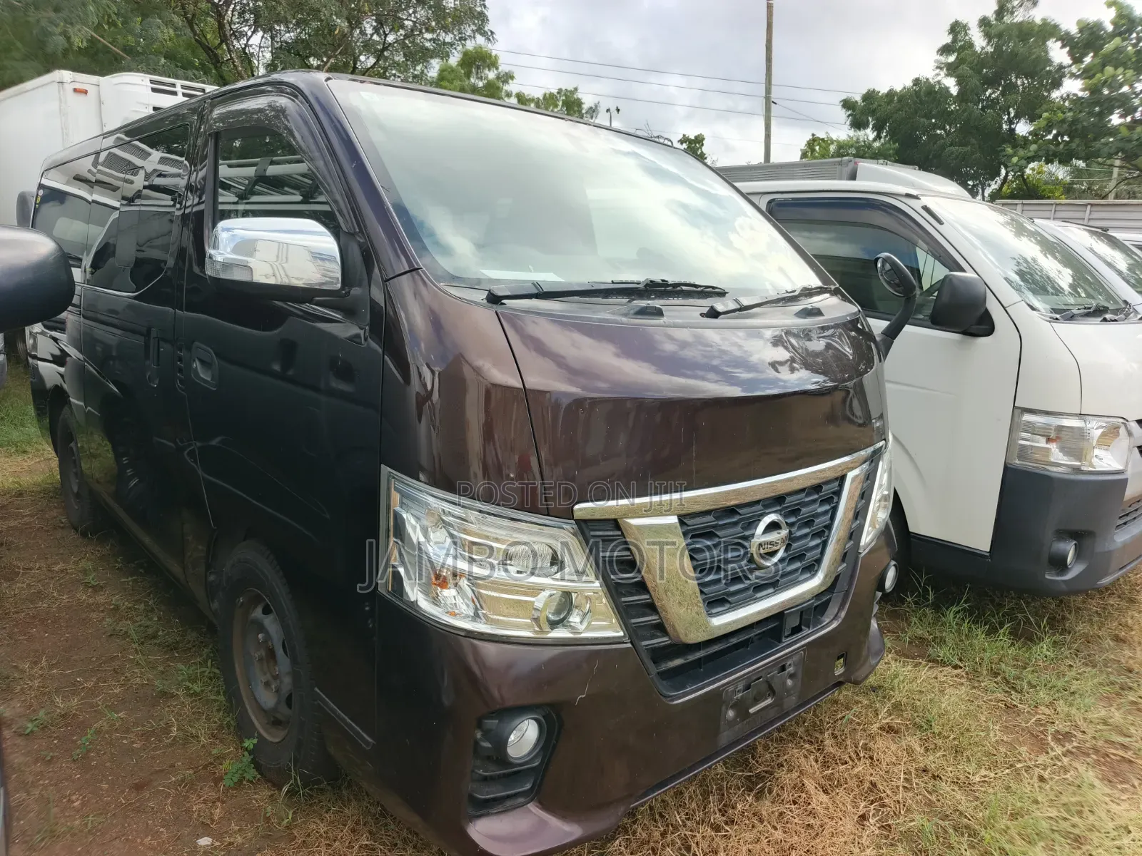 Nissan Caravan (Urvan) 2020 Brown