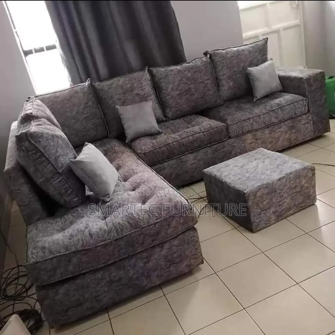Light Gray L-Shaped 6 Seater + Puff