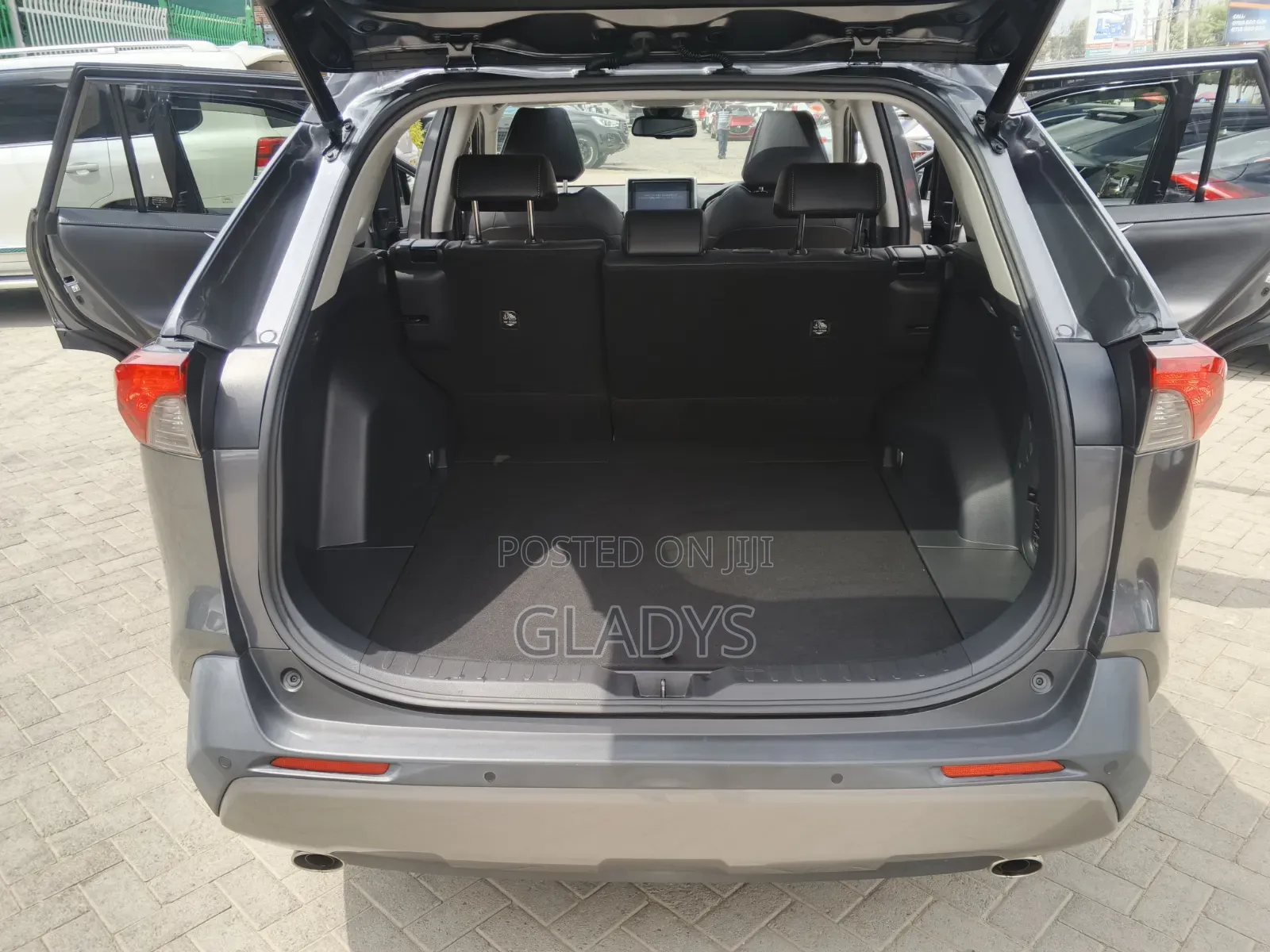 Toyota RAV4 2020 Gray