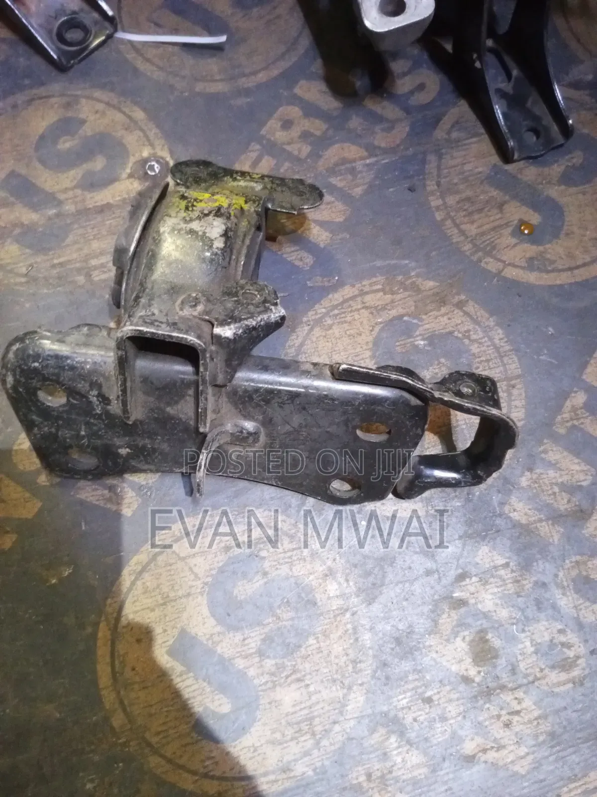 Toyota Rav 4 Gear Mounting