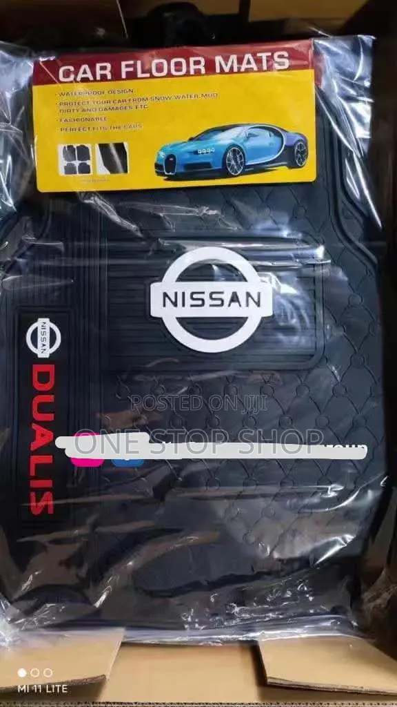 Nissan White Logo Waterproof Rubber Car Mats