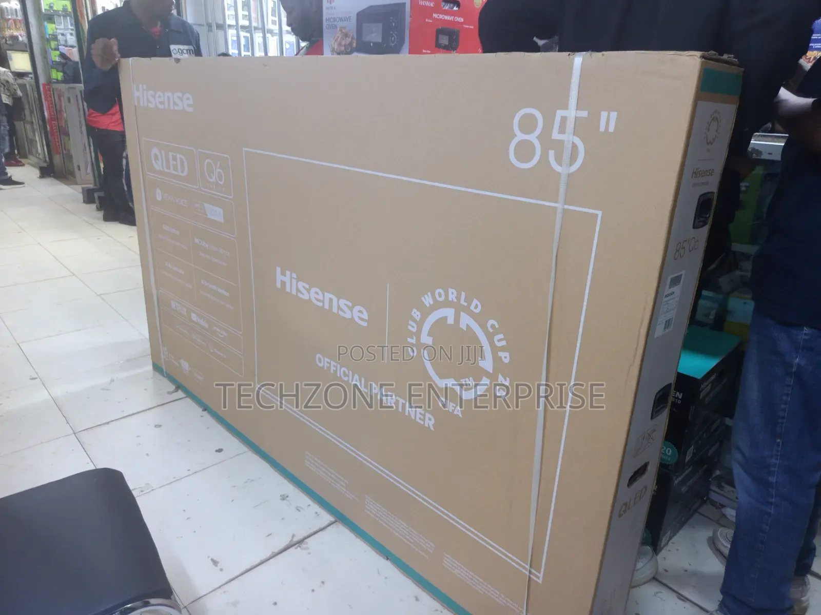 Hisense Flameless 85′′ Qled Q6 Smart Tv 