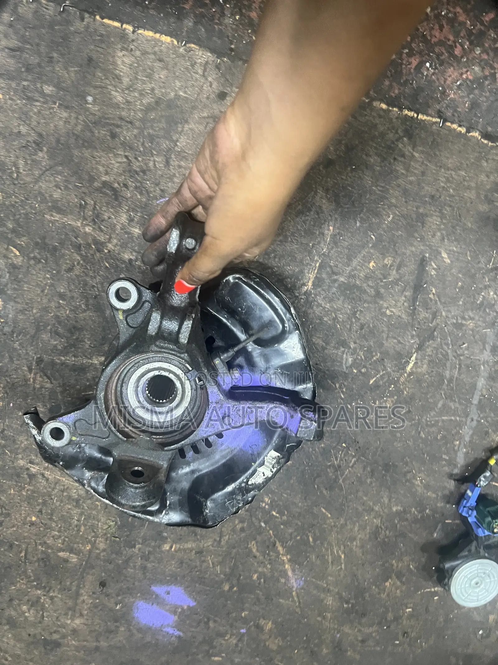 Wheel Hub Fielder/Axio/Vitz 2015
