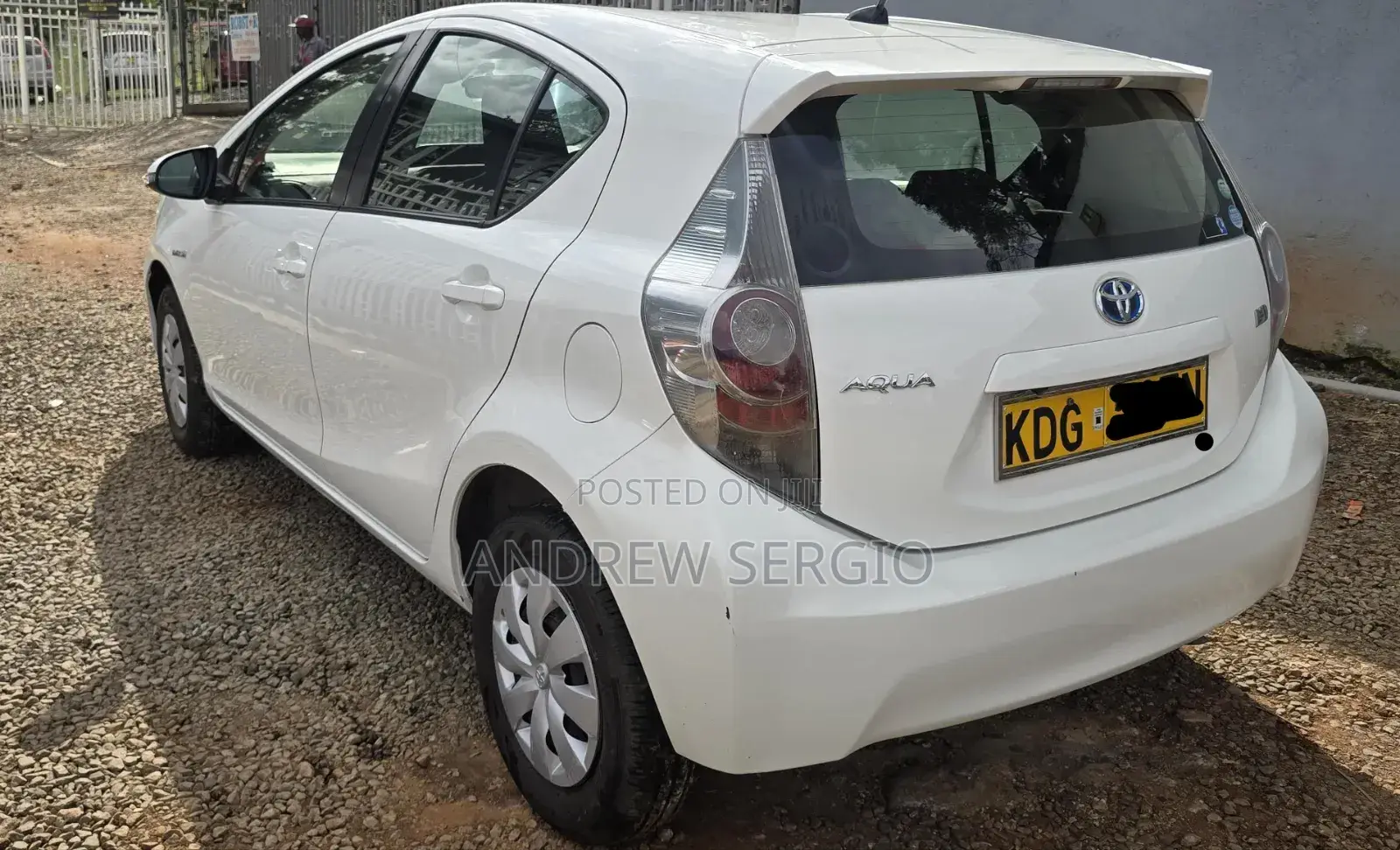 Toyota Aqua 2014 White