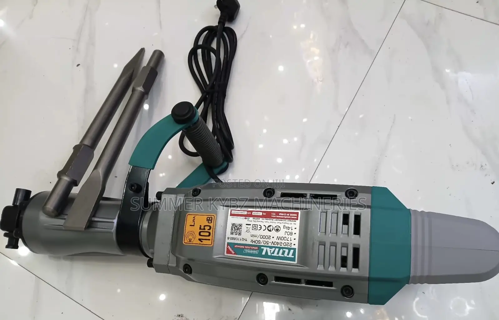 Total Demolition Breaker 1700w / Jack Hammer