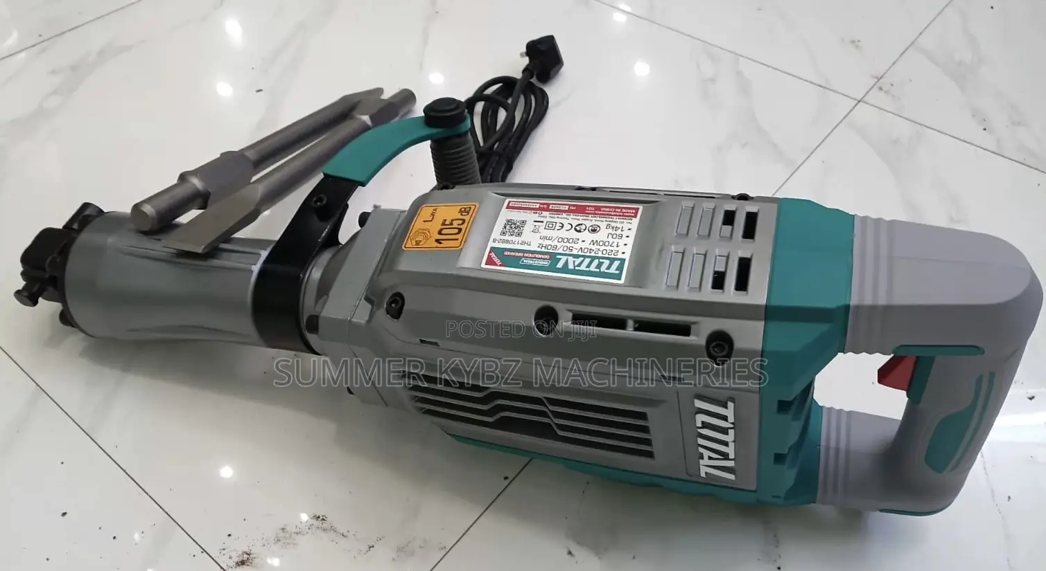 Total Demolition Breaker 1700w / Jack Hammer