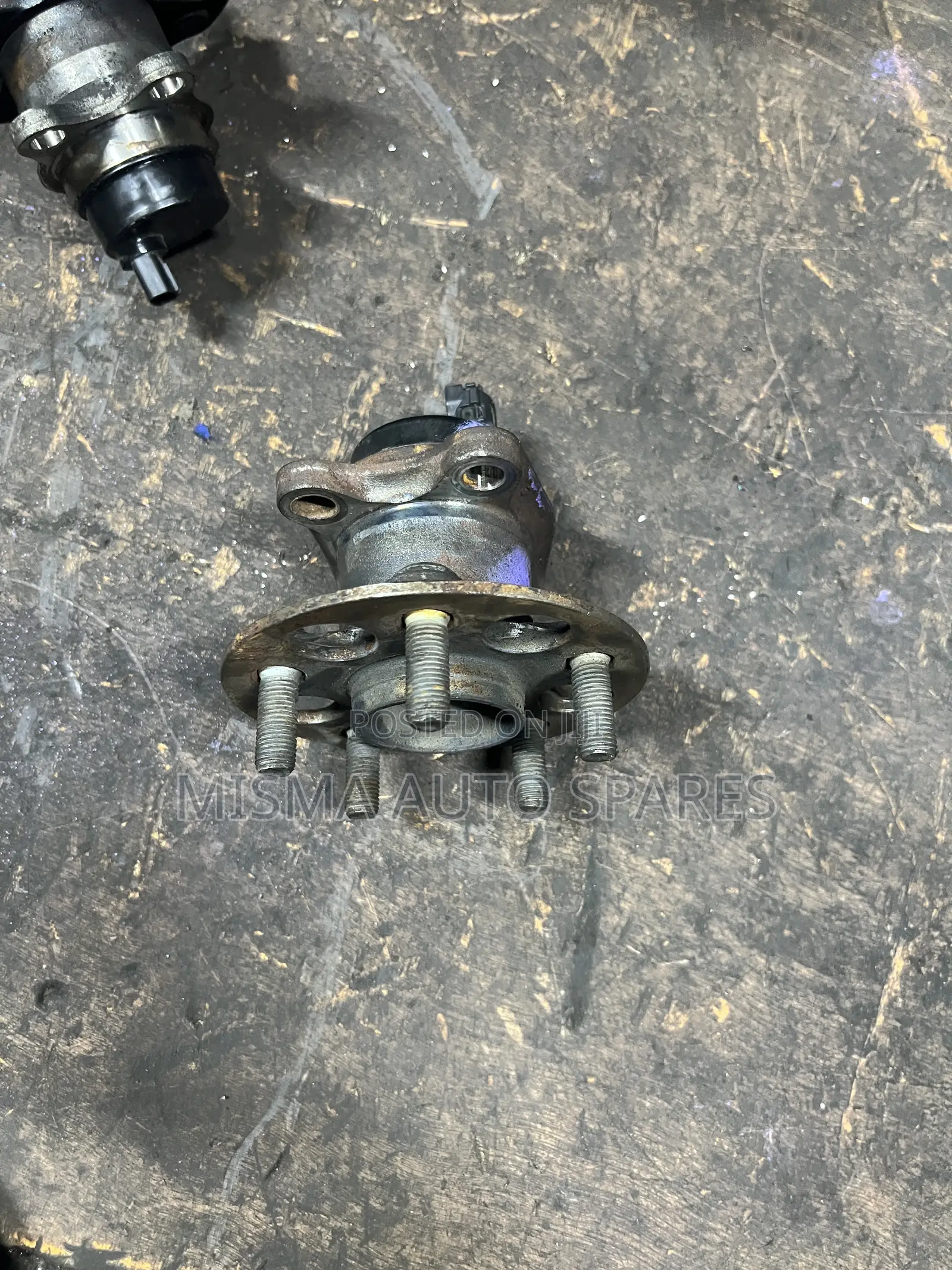 Rear Hub Toyota Ractis