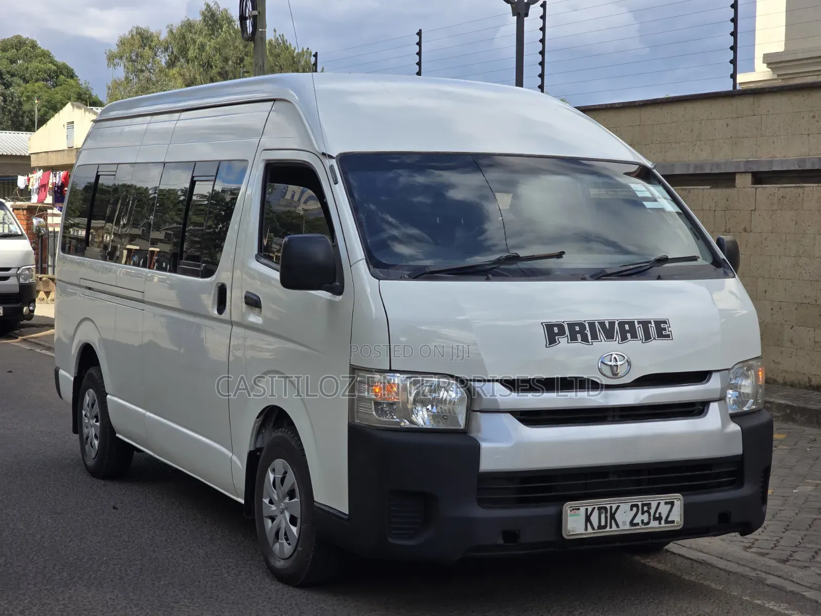 Toyota Grand HiAce 2017 White