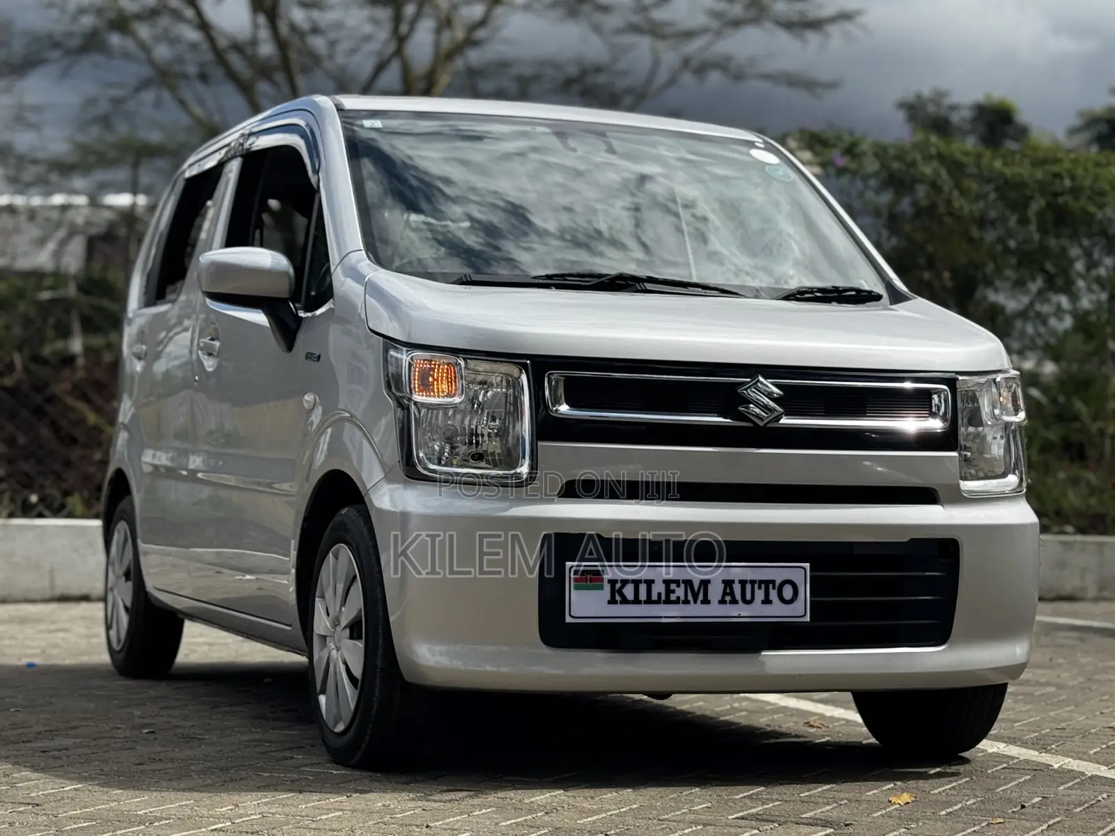 Suzuki Wagon R 660 Hybrid AWD 2019 Silver