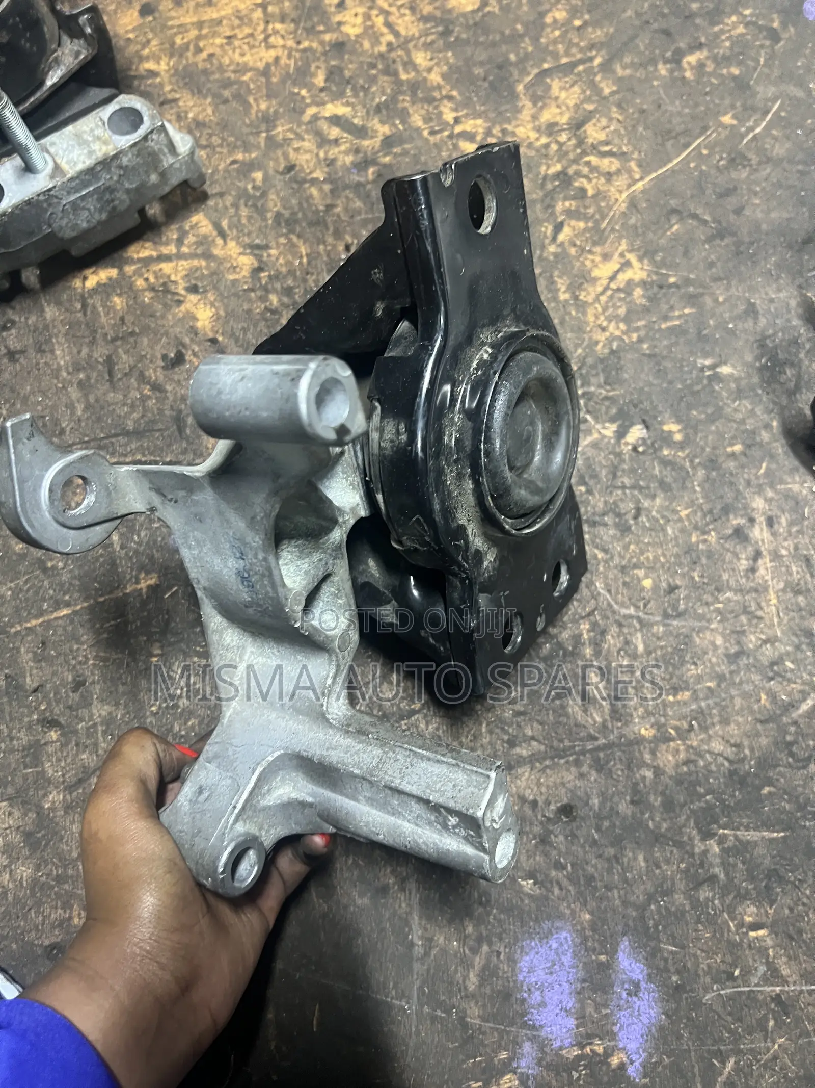Engine Mounting Nissan Xtrail T31