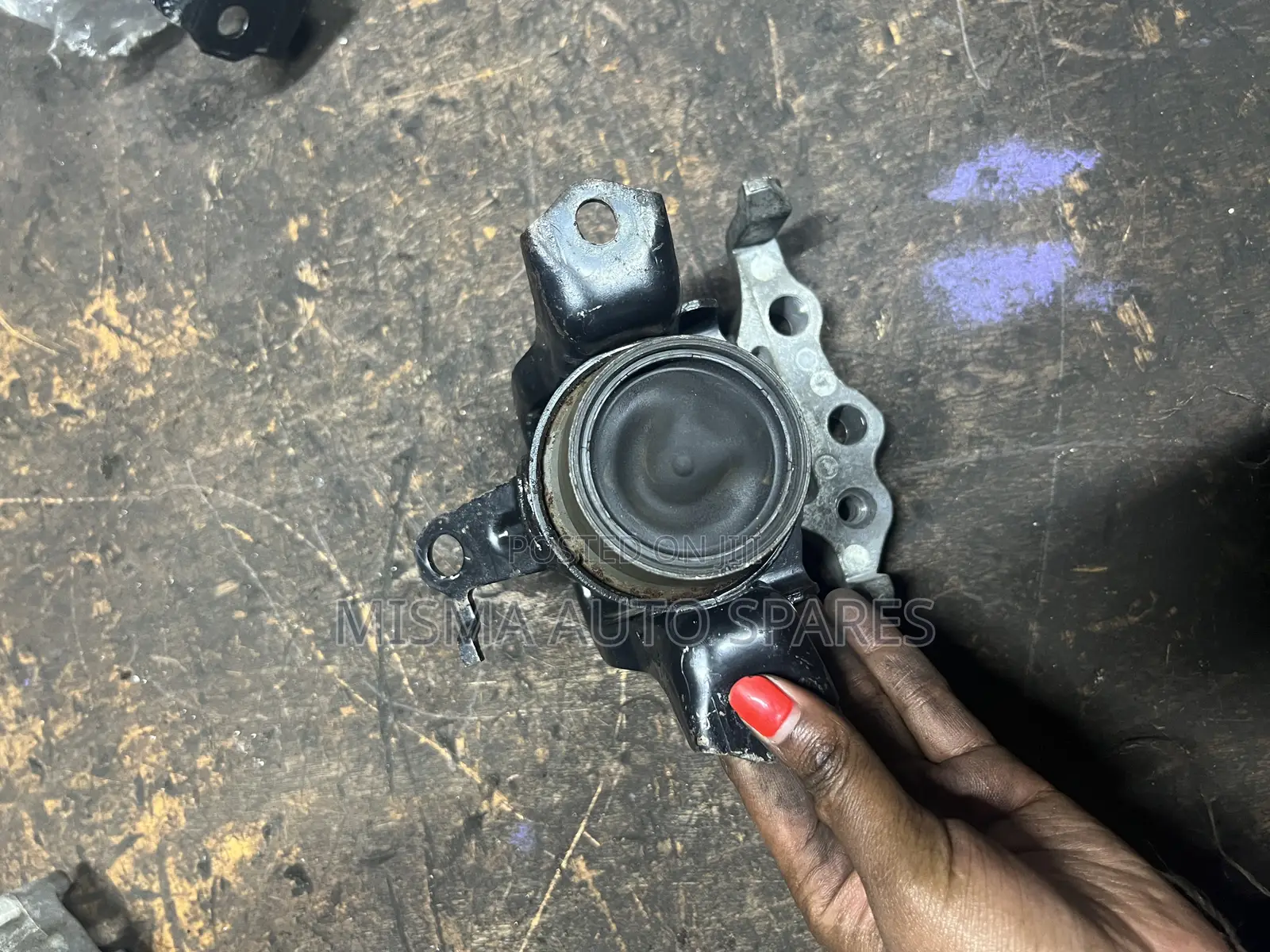 Daihatsu Mira Engine Mounting