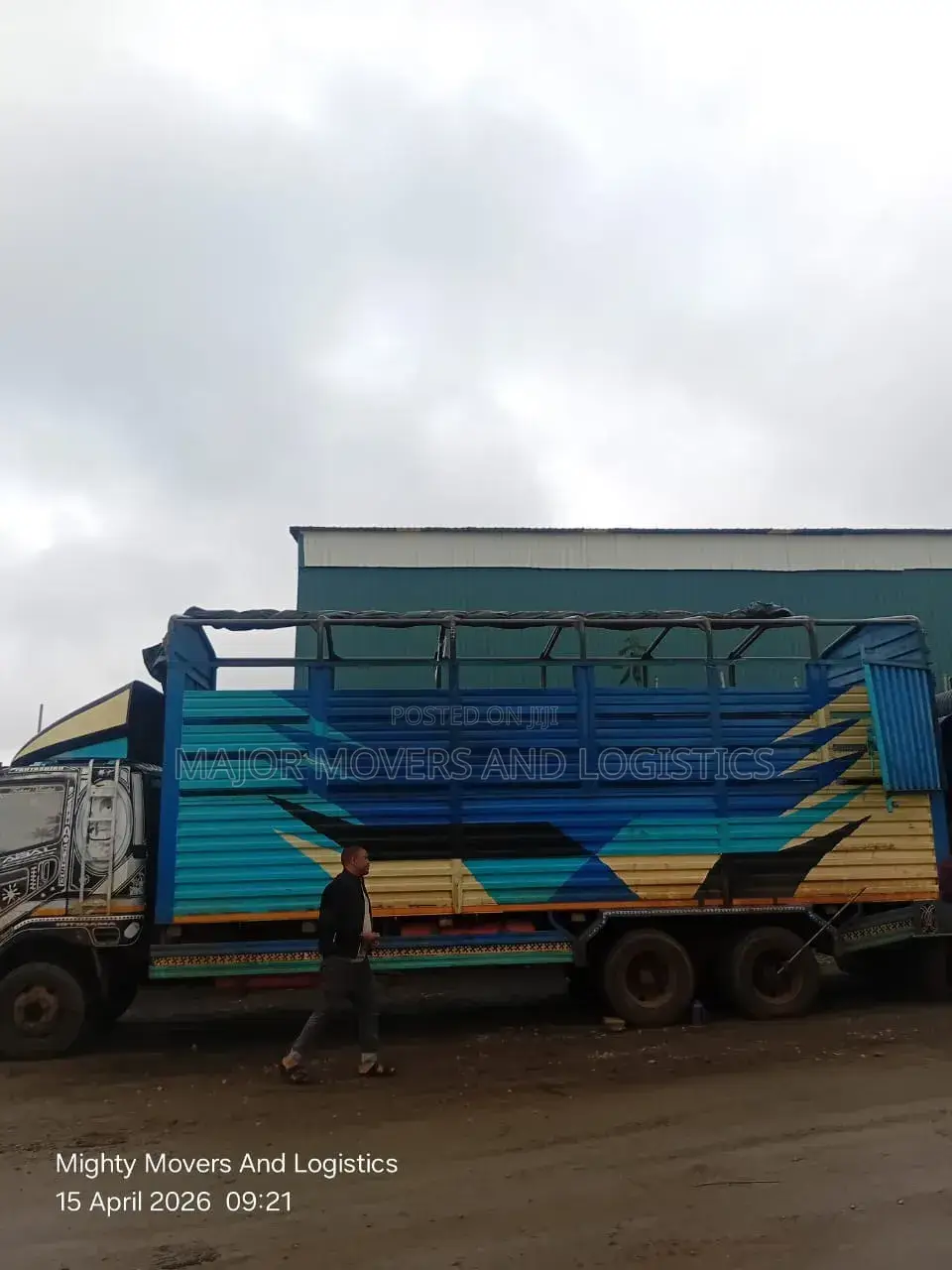 Mguu Kum.i for Loose Cargo Transportation Accessible