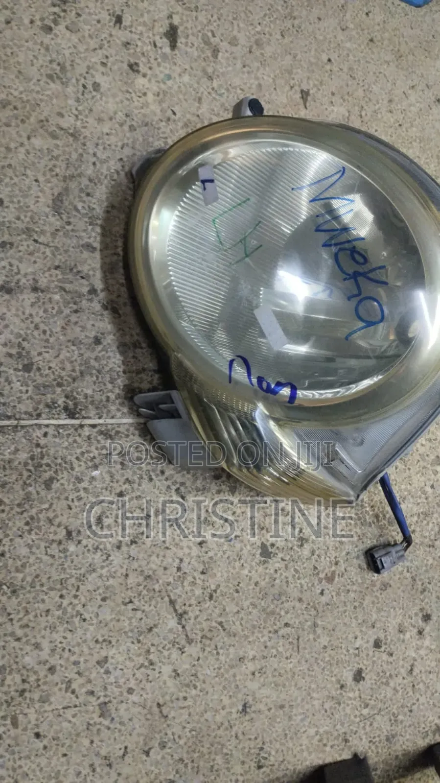 Toyota Sienta Headlight Left Non Xenon
