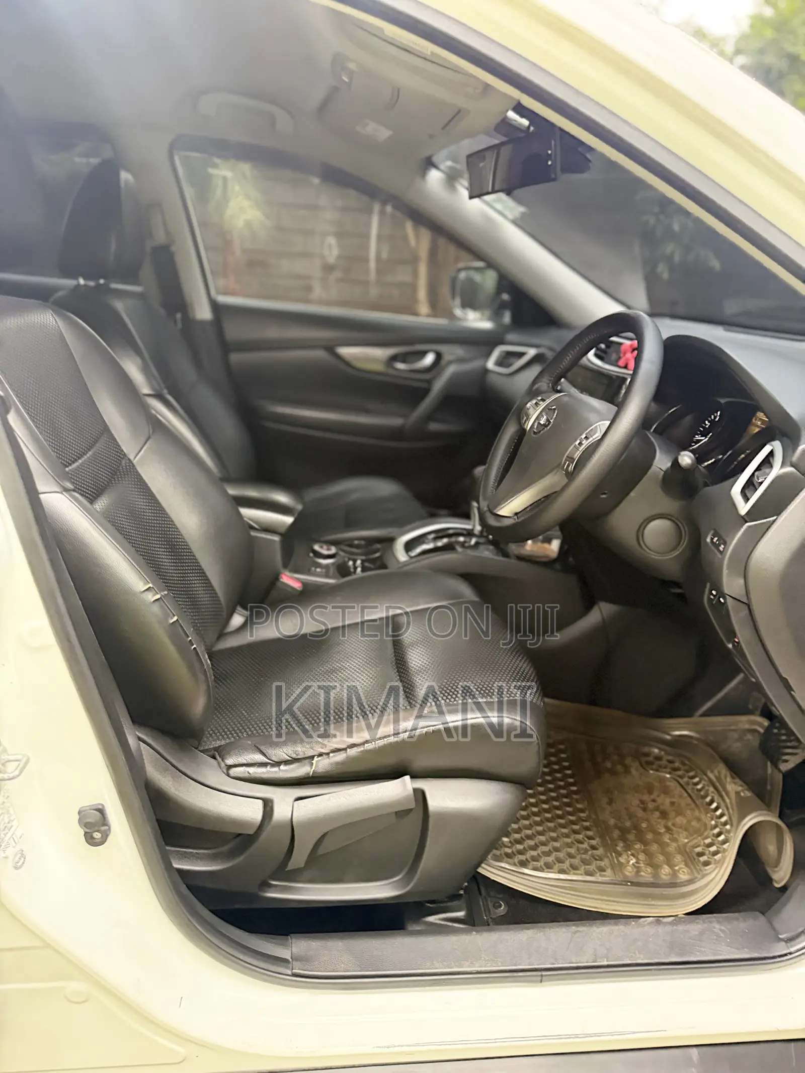 Nissan X-Trail 2.0 Petrol AWD 2017 White