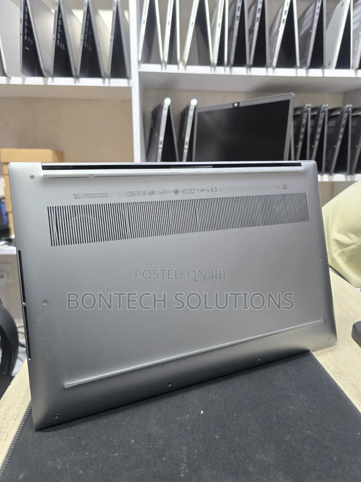 Laptop Dell Precision 5560 32GB Intel Core i7 SSD 2T