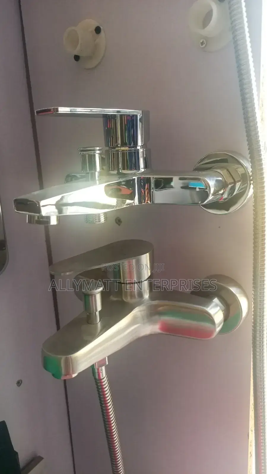 Silver Bathtub Mixer