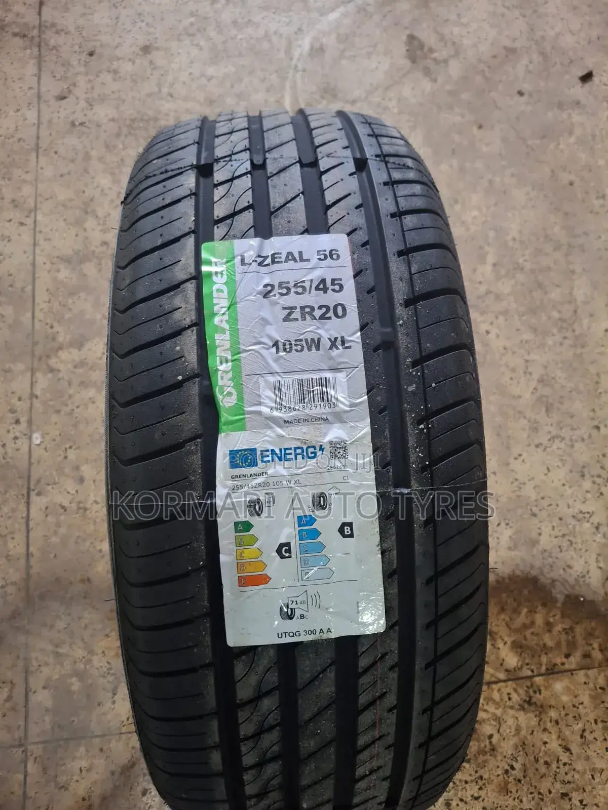 255/45r20 Greenlander Tire
