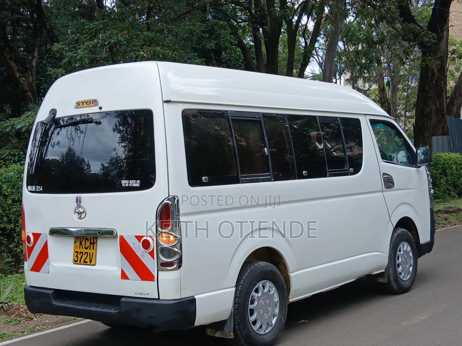 Toyota HiAce 2010 White