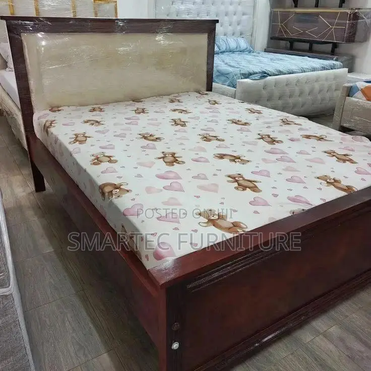 Elegant Wooden 5x6 Bed Bed