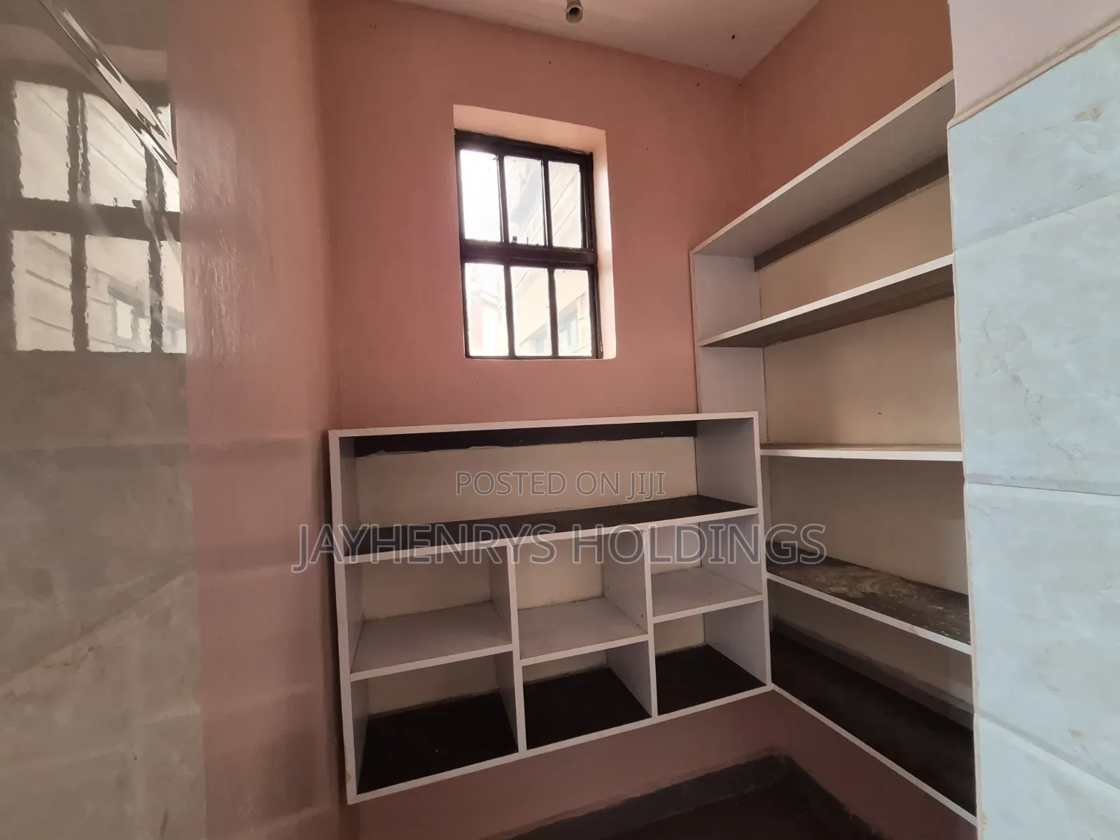 5bdrm House in Thome for rent