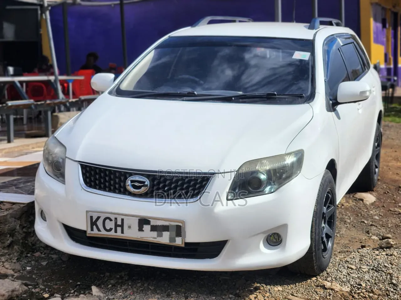 Toyota Corolla Fielder 2010 White