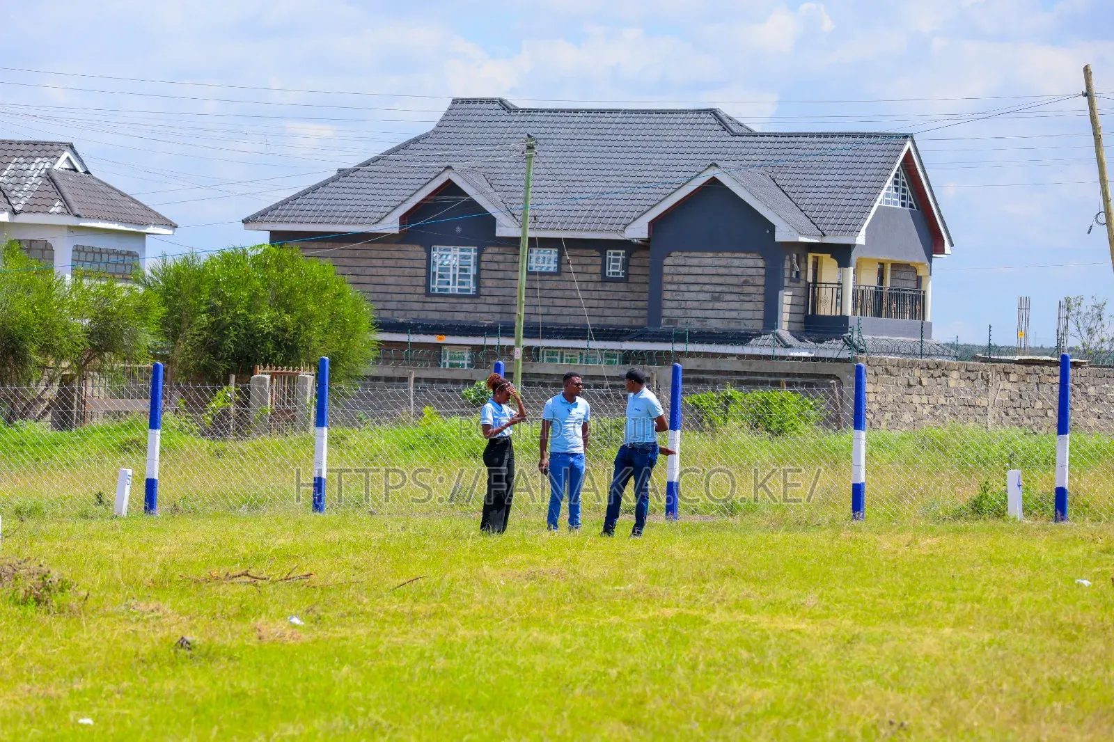 40*80 Plots in Utawala Airways ^Pww