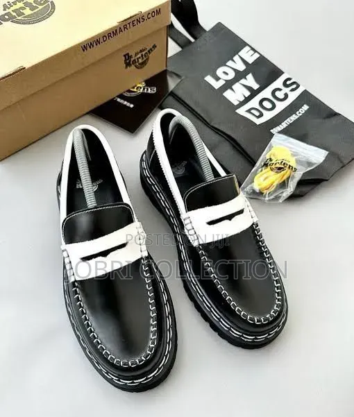 Dr Marten 1461 “ Patent Lamper ” Quality Leather Shoes