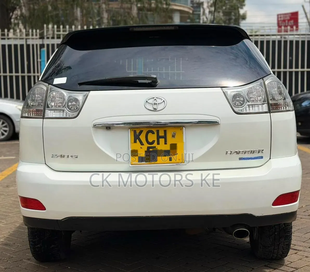 Toyota Harrier 2.4 4WD 2009 White