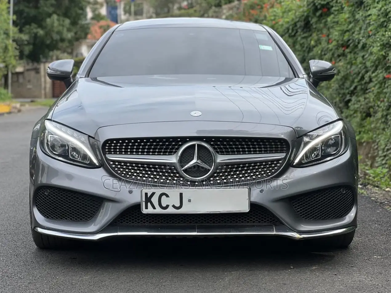 Mercedes-Benz C250 2016 Gray