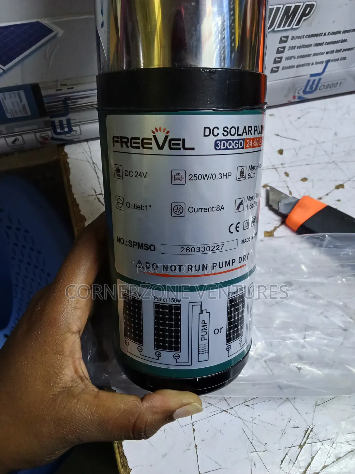 Freevel 250w Solar Pump/ 50m Submersible Solar Pump