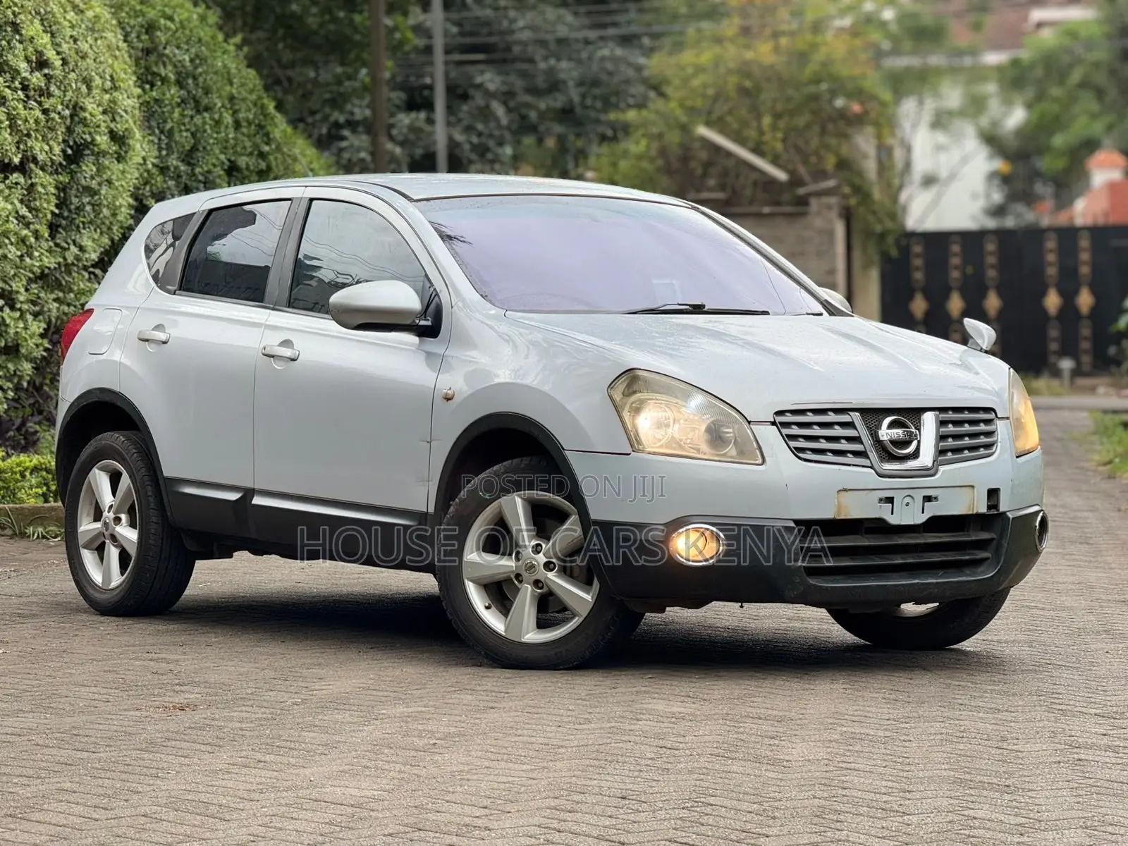 Nissan Dualis 2010 Silver
