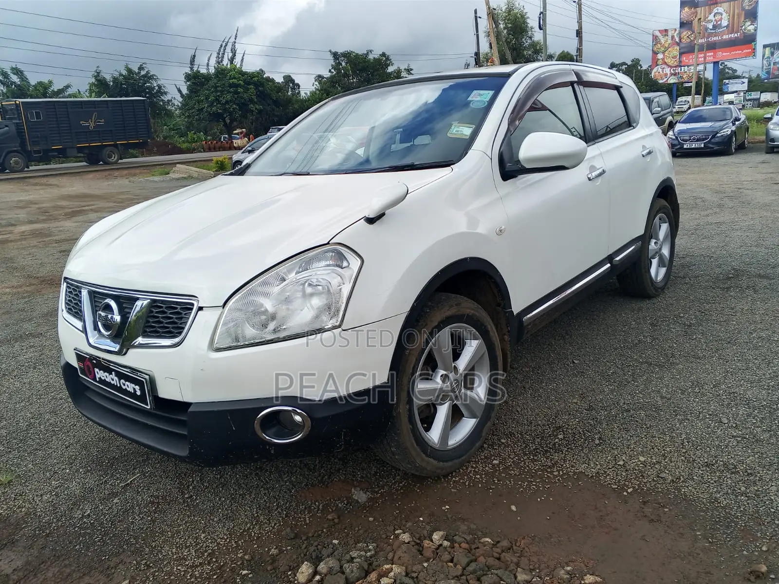 Nissan Dualis 2012 White