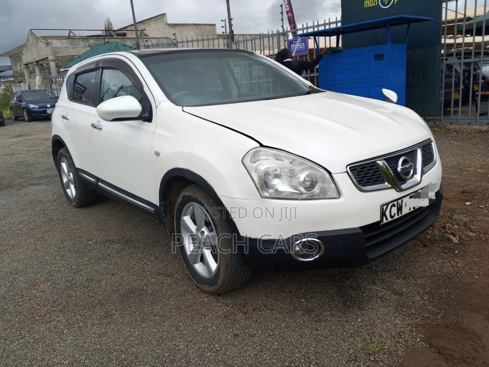 Nissan Dualis 2012 White