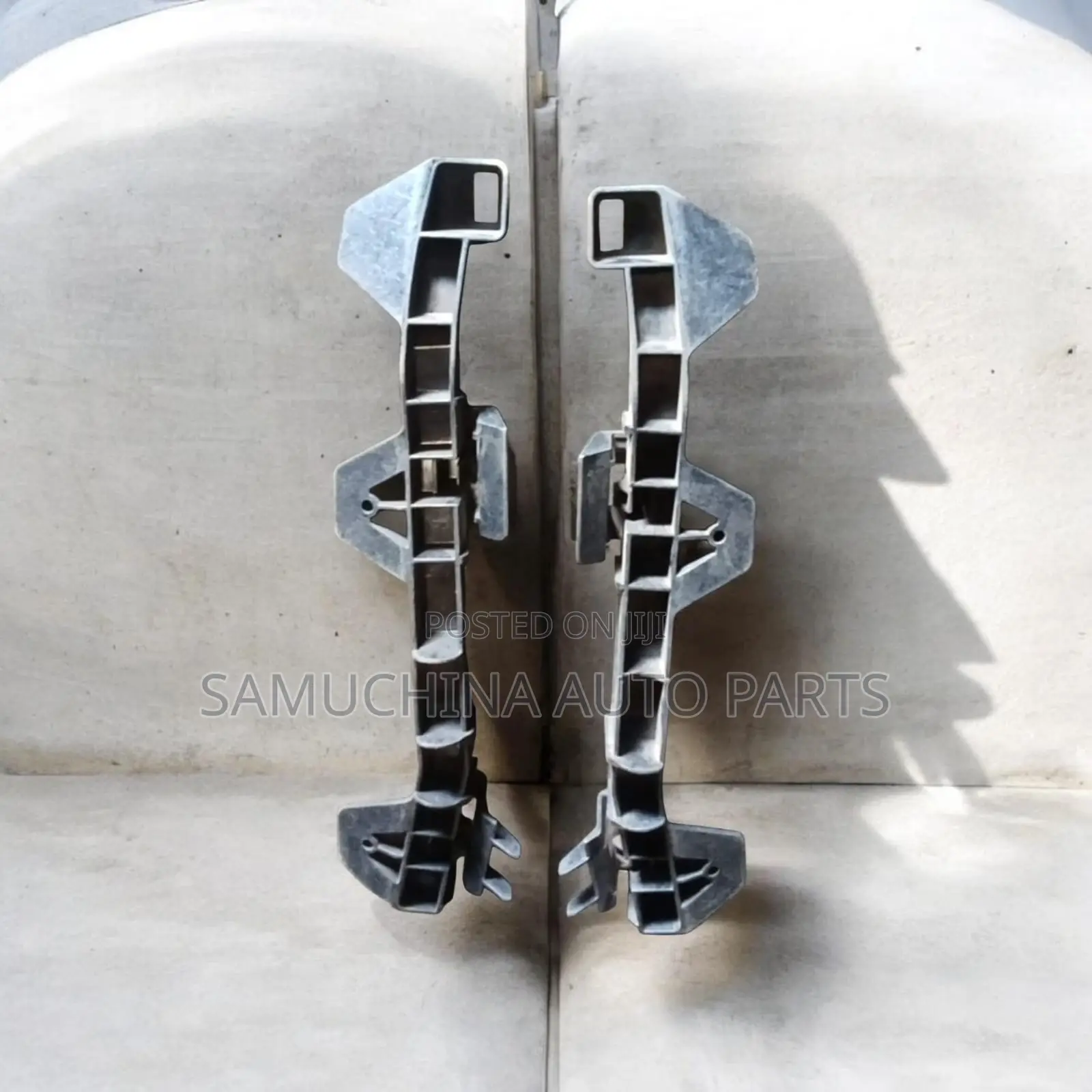 Headlight Bracket Land Cruiser Prado 150