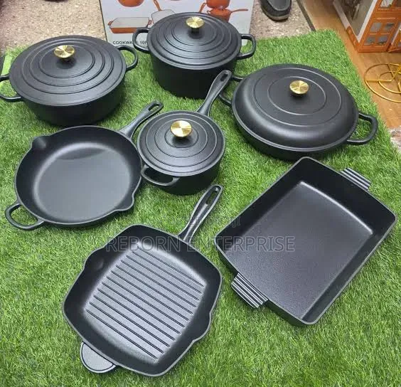 The Cast Iron Cooking Pot -