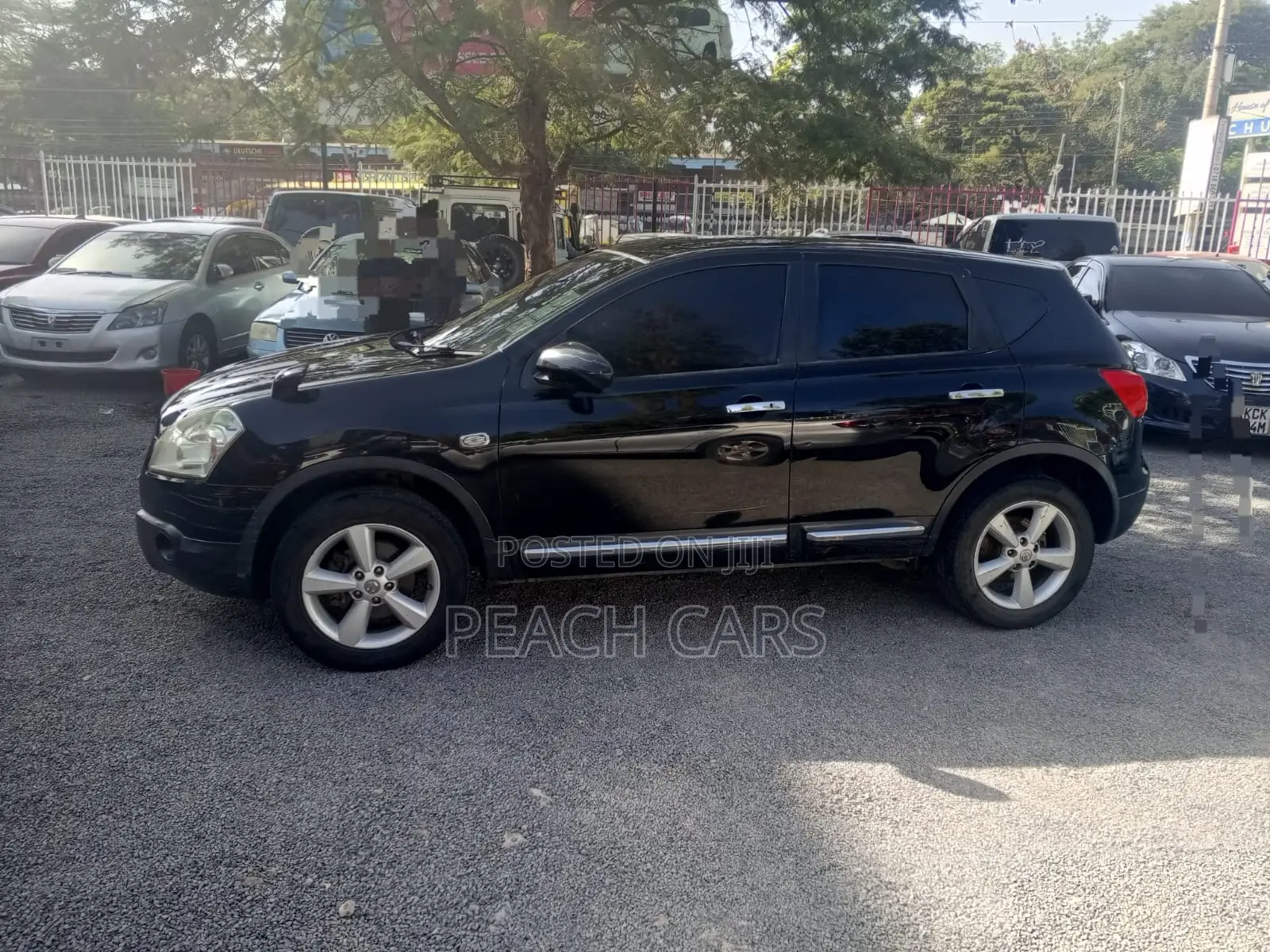 Nissan Dualis 2010 Black