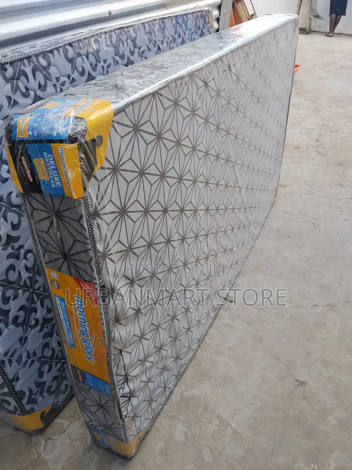 3 1⁄2x6 Morning Glory 6-Inch Comfortable Plain Mattress on Offer