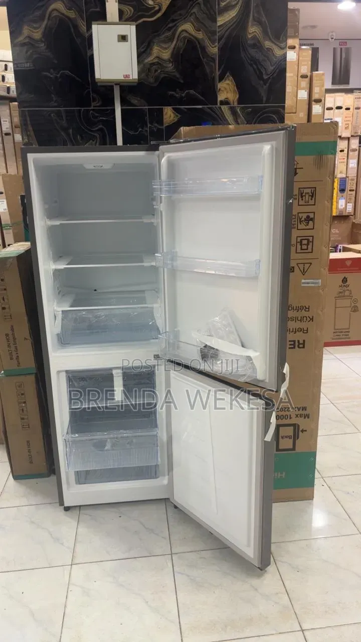 Restocked Hisense Refrigerator Ref226dr
